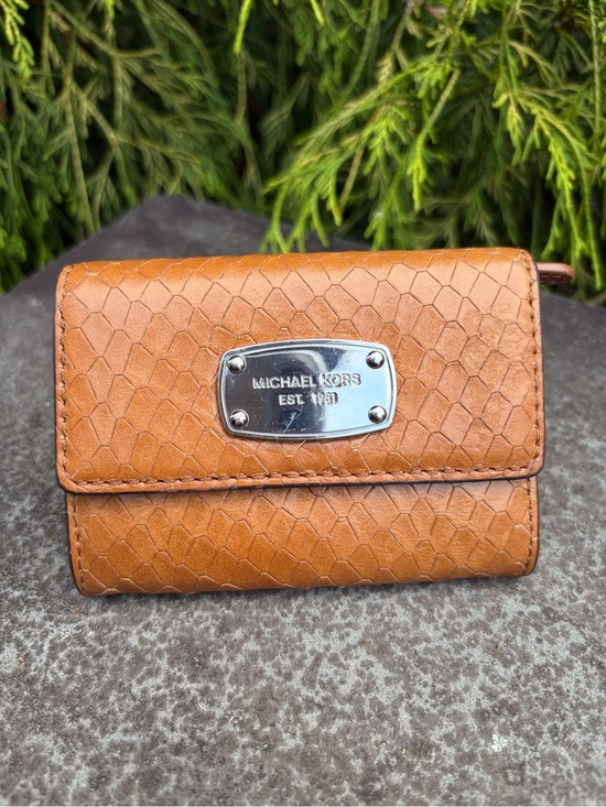 Michael Kors Handbags - Michael Kors Brown Snake-Embossed Leather Card Case with Key Ring